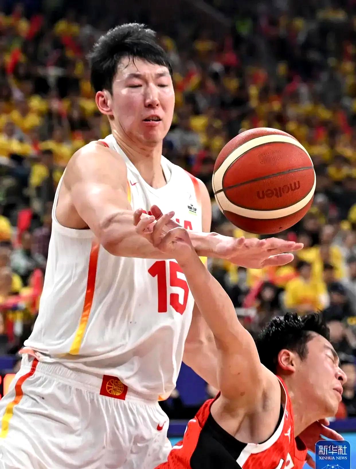 超级巨星独造五球，率队晋级下一轮