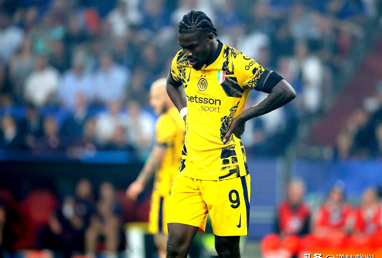 球队前场防守稳固,制造对手尴尬困境的简单介绍 球队前场防守稳固,制造对手尴尬困境的简单介绍