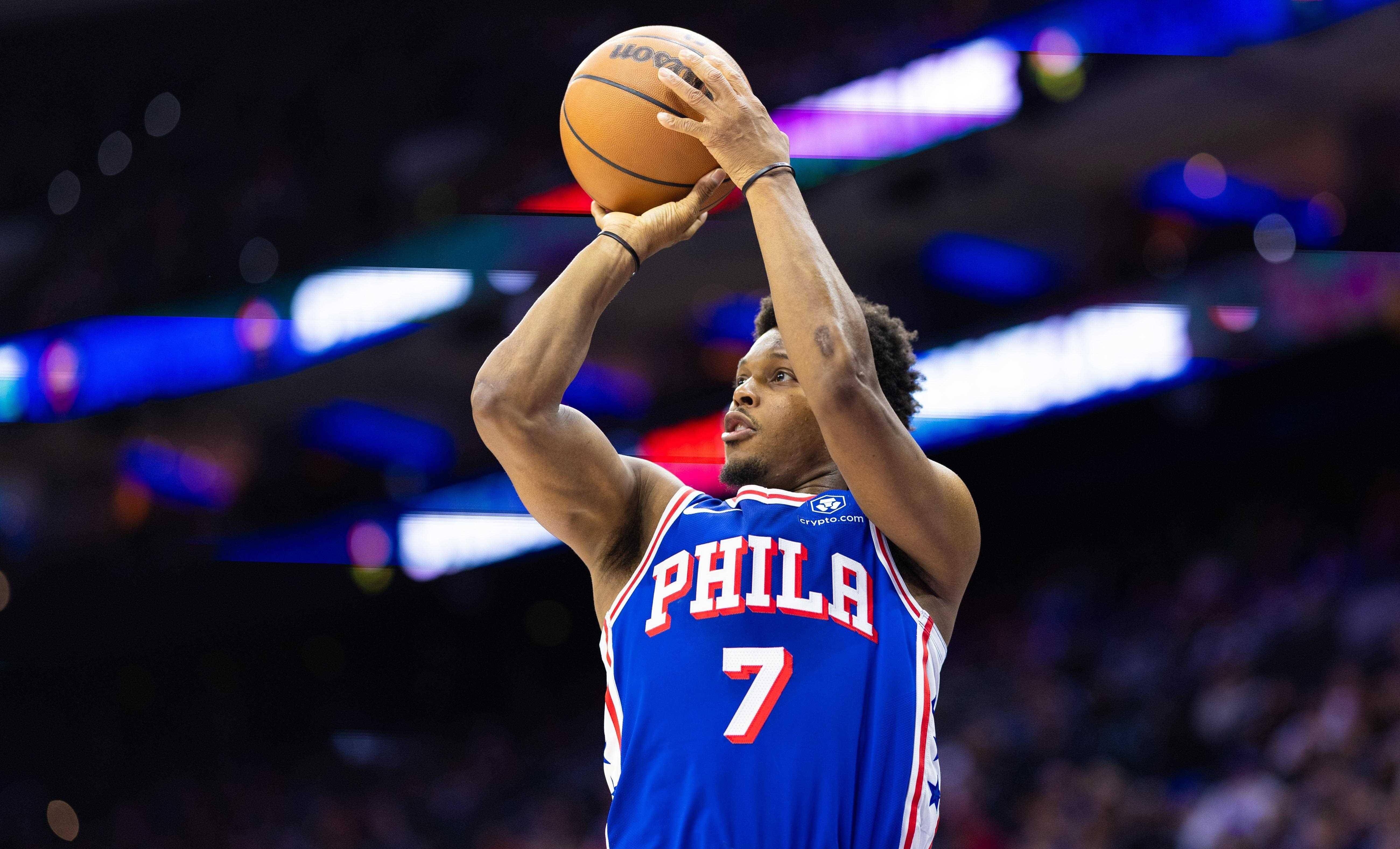 76人擒独行侠,恩比德砍27分 76人擒独行侠,恩比德砍27分