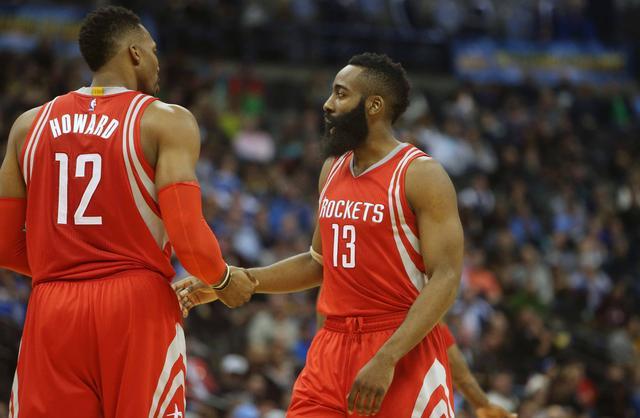 黄蜂击败马刺,威莫斯得分狂热的简单介绍 黄蜂击败马刺,威莫斯得分狂热的简单介绍