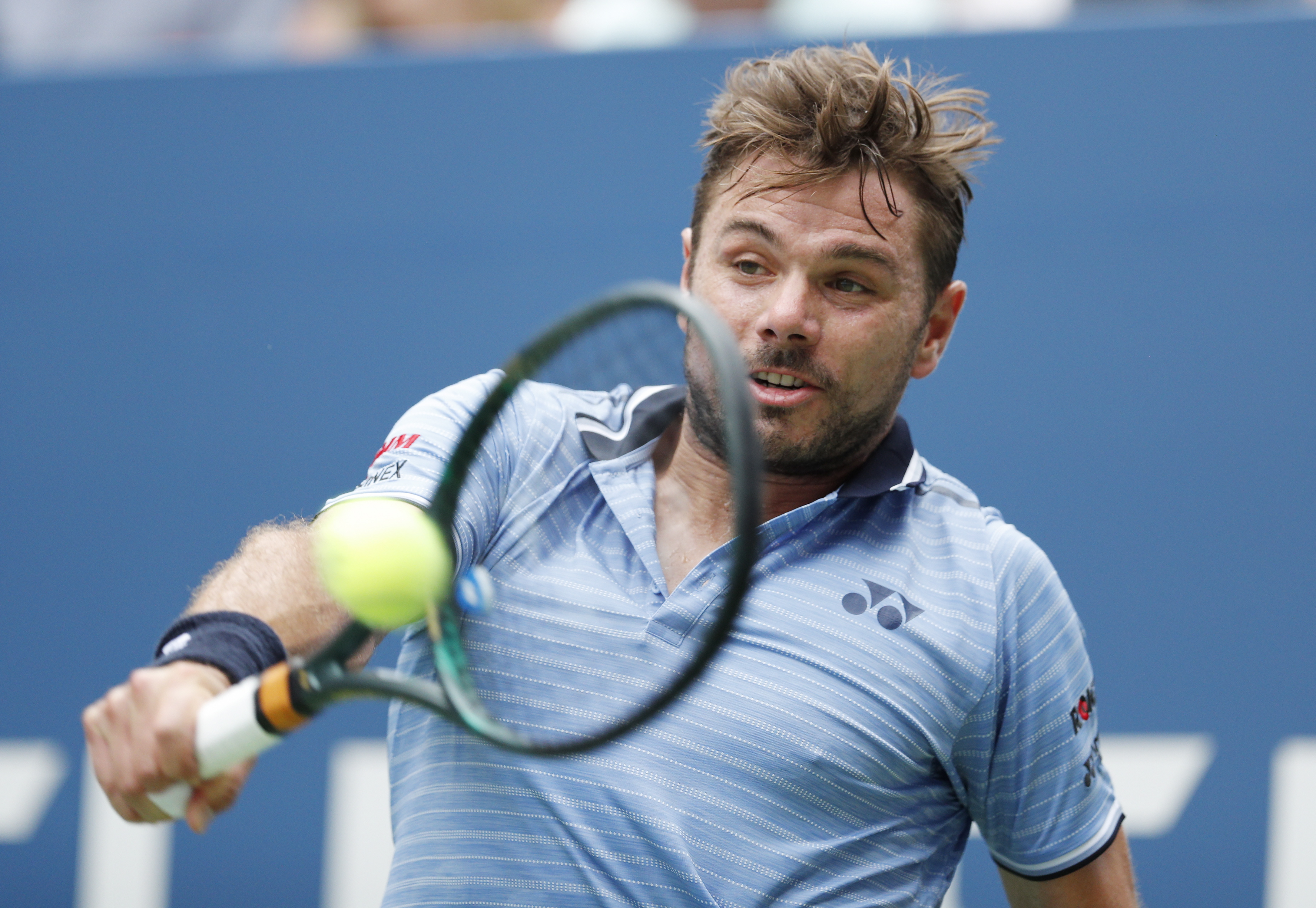 关于英国网球队逆转日本网球队,瓦林卡统治全场的信息 关于英国网球队逆转日本网球队,瓦林卡统治全场的信息