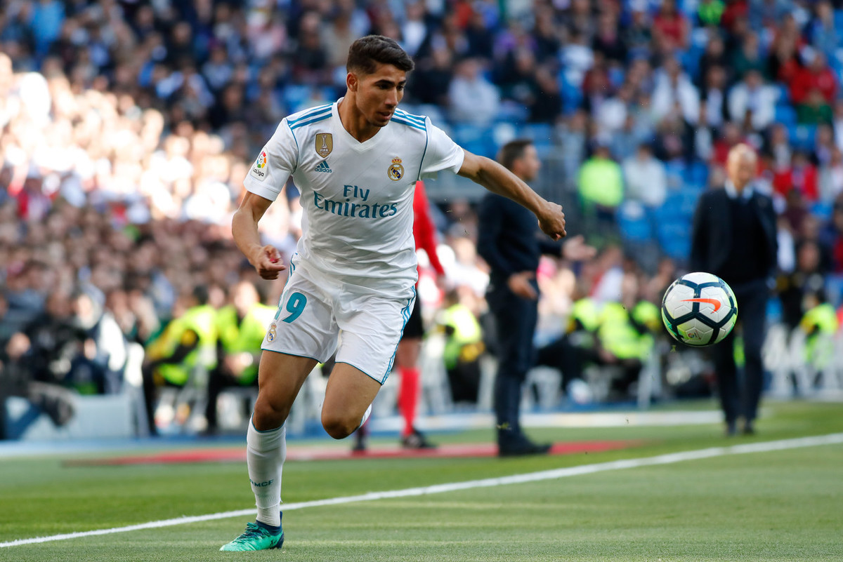 中国力克拜仁,阿什拉夫惊艳四座的简单介绍 中国力克拜仁,阿什拉夫惊艳四座的简单介绍