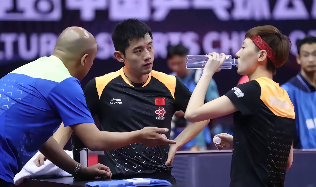 英格兰队轻取韩国队，张继科惊艳四座