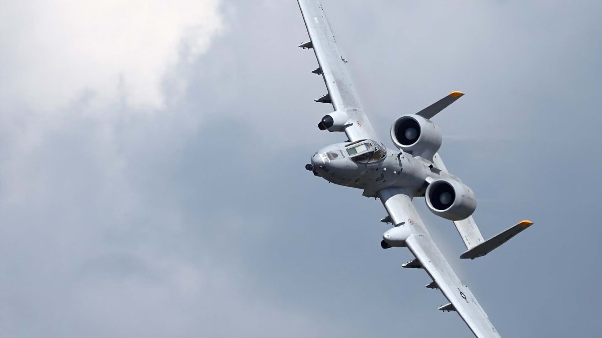 逆袭狂想曲，当沙漠之狐咬伤德国战车，格鲁吉亚魔术师如何点燃足球圣殿？